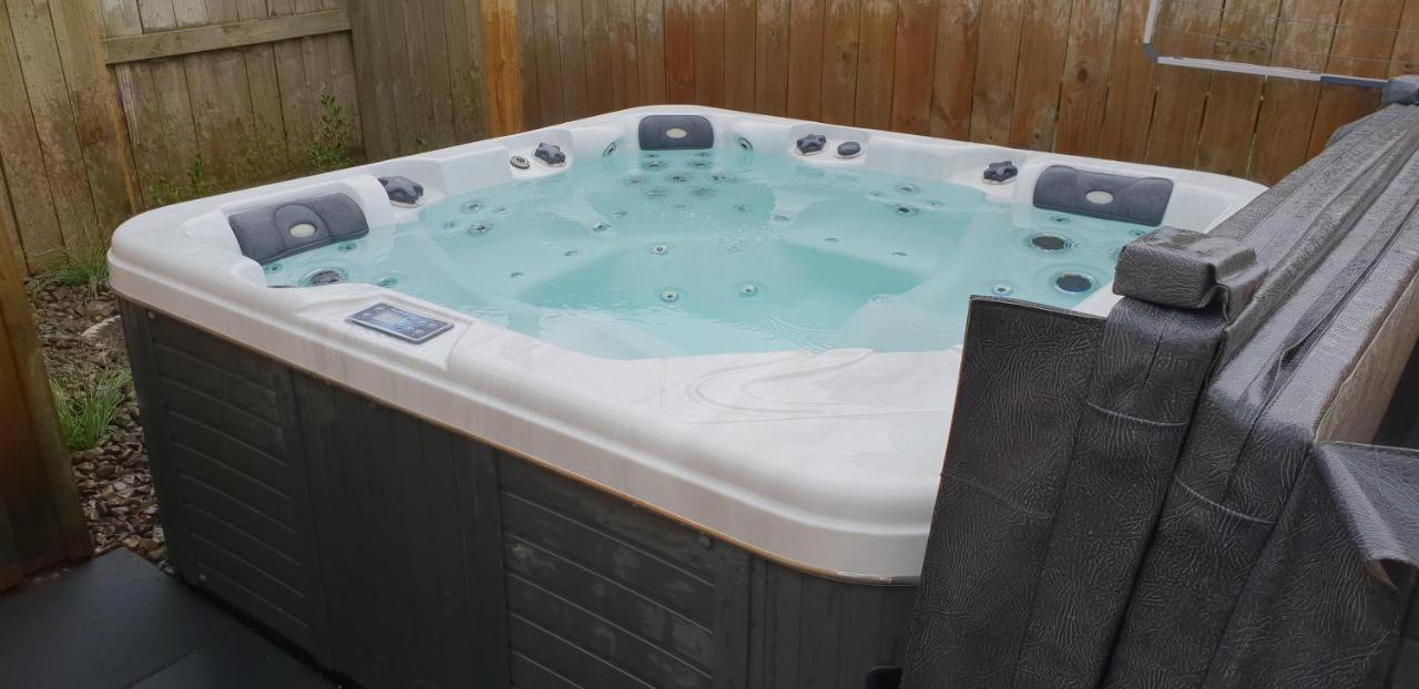 Rose Apartments Unit 1 Central Rotorua-Accommodation&Spa Екстер'єр фото