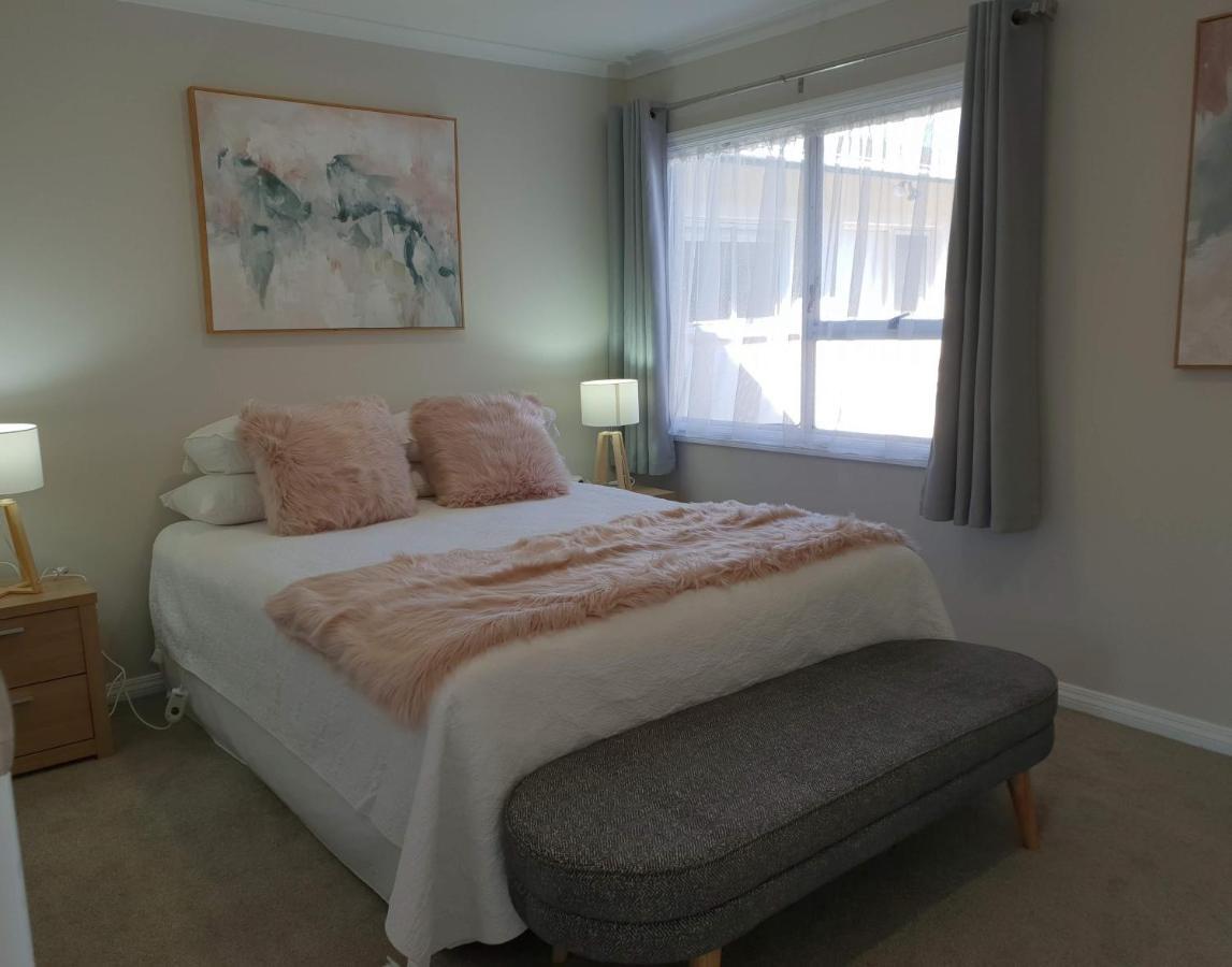 Rose Apartments Unit 1 Central Rotorua-Accommodation&Spa Екстер'єр фото