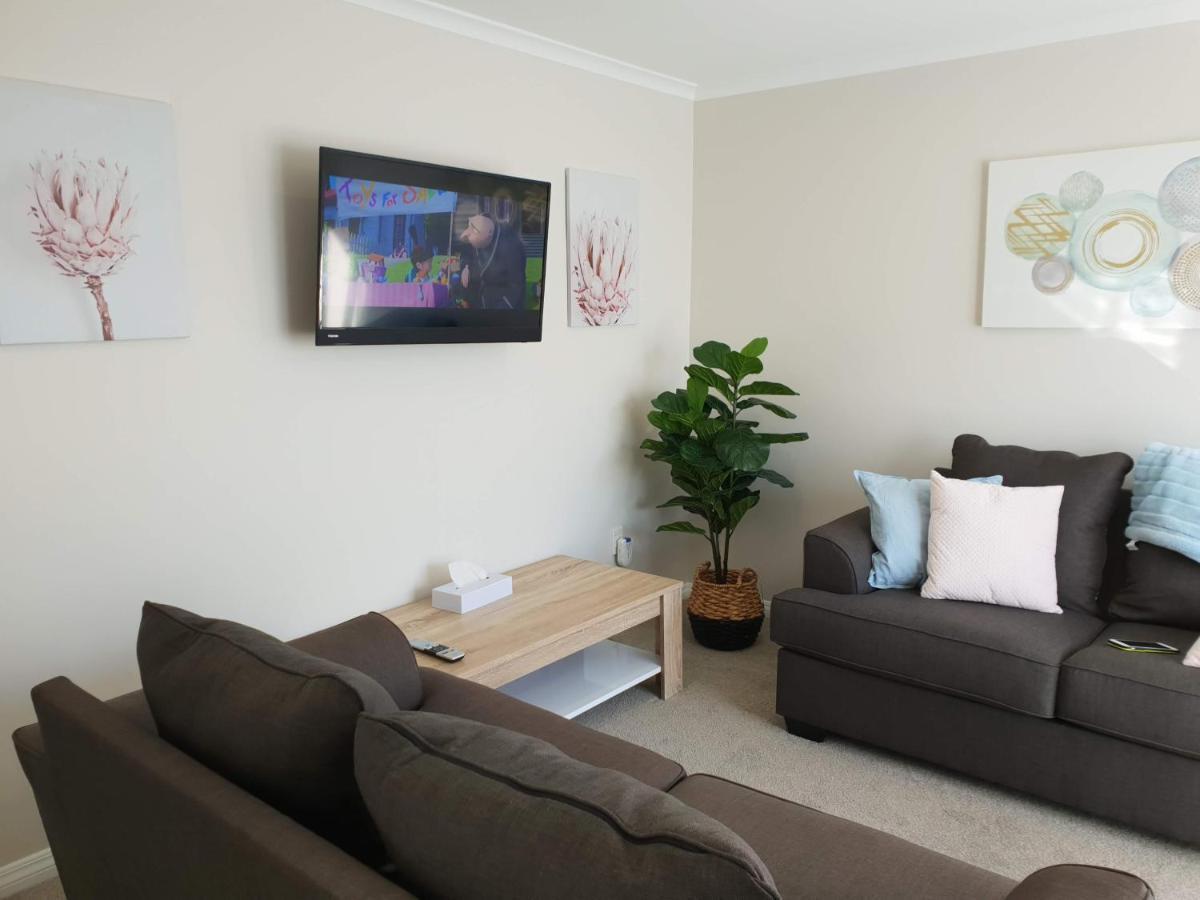 Rose Apartments Unit 1 Central Rotorua-Accommodation&Spa Екстер'єр фото